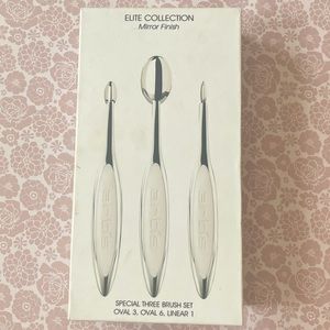 Artis Three Brush Set - Mirror Finish